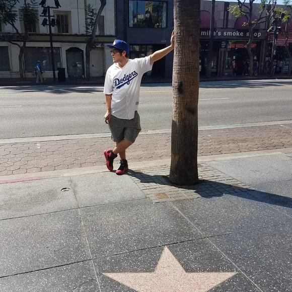 Meet your Posher, Dennis - Picture 1 of 1